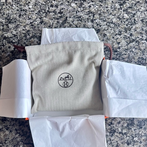 NEW RARE 100% authentic HERMES Chevre Mysore Roulis Slim Wallet, gold hardware - Picture 3 of 9